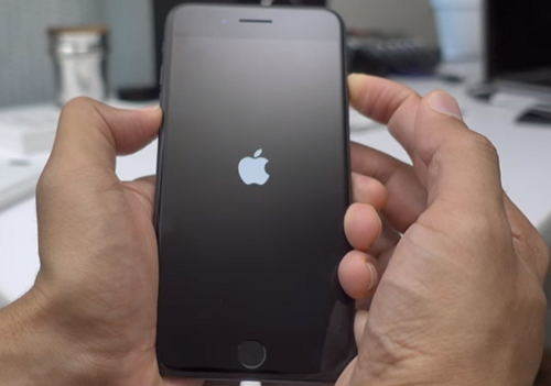 how to fix a white screen on iphone